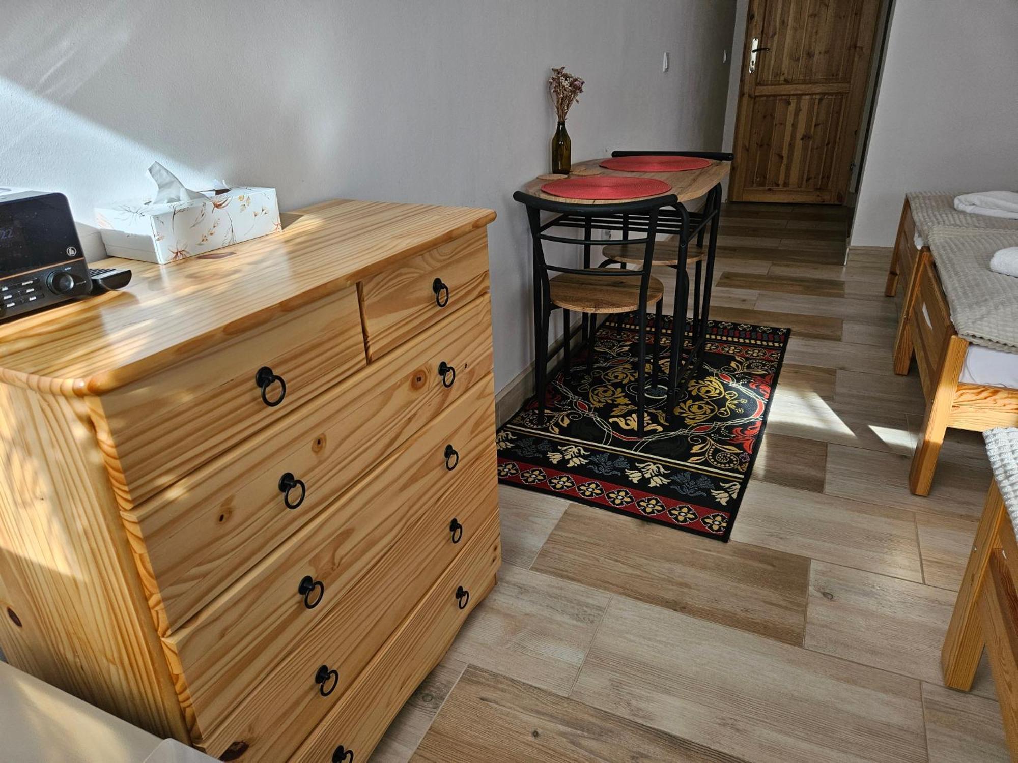 Noclegi U Przewodnikow - Zwiedzaczek Lubawka Room photo